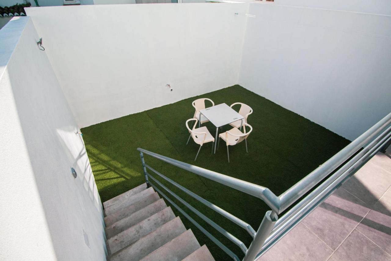 Apartamentos Da Travessa Praia da Vitória Extérieur photo