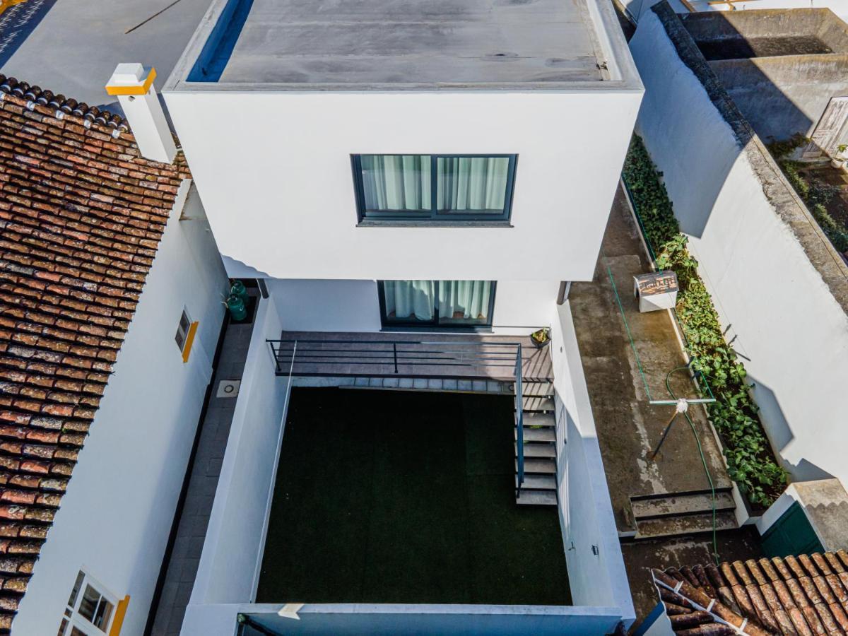 Apartamentos Da Travessa Praia da Vitória Extérieur photo