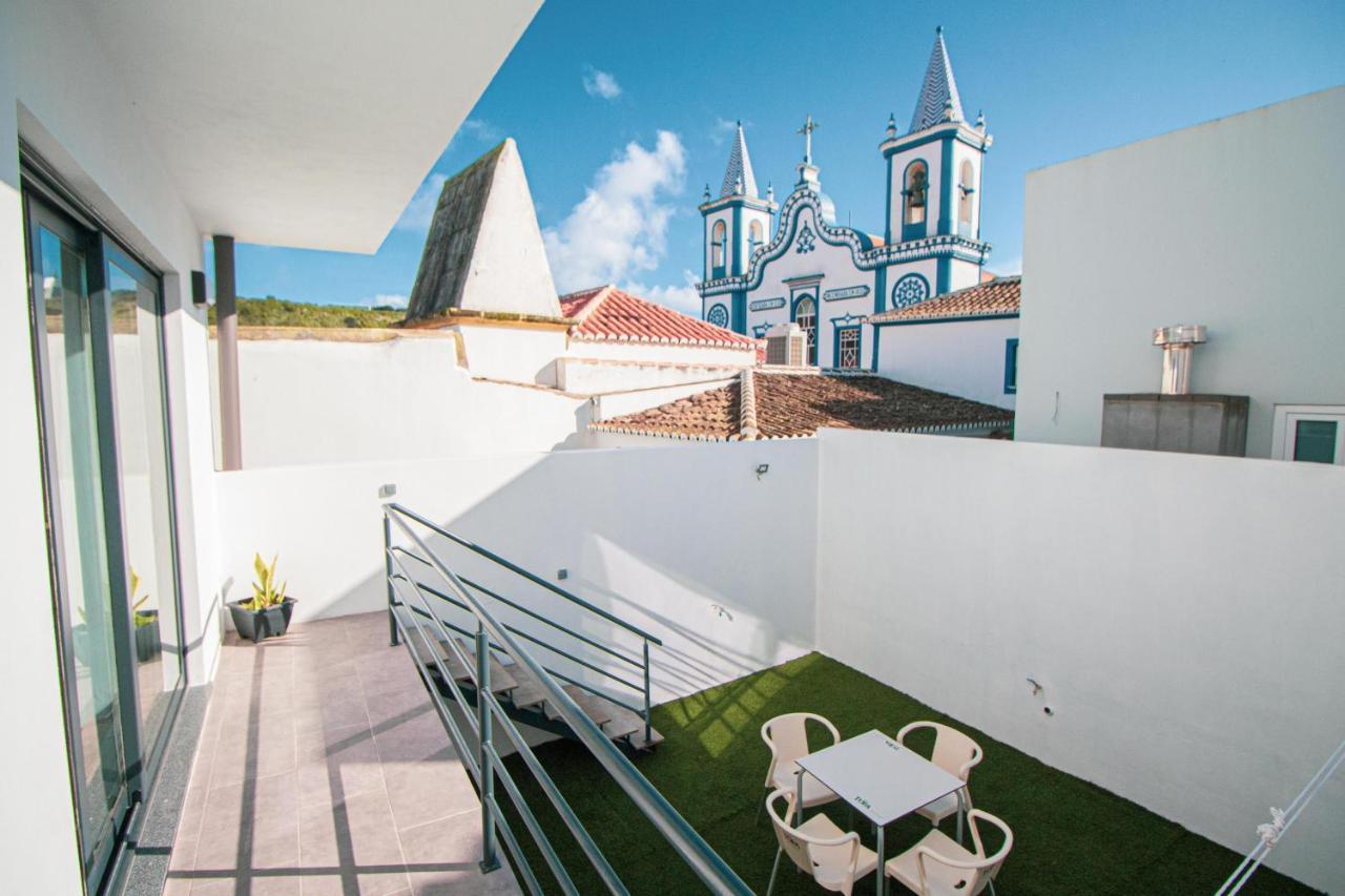 Apartamentos Da Travessa Praia da Vitória Extérieur photo